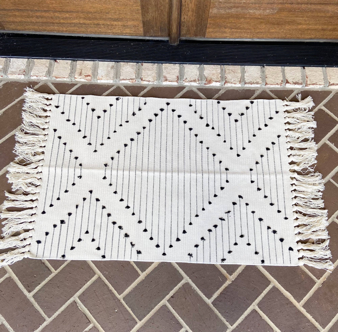 Modern Farmhouse Rug-Tassel Pattern