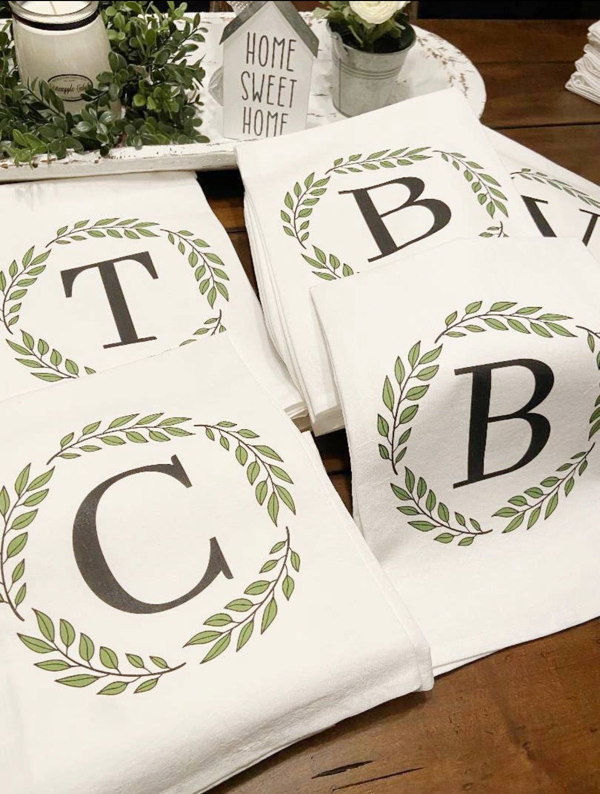 Personalized Initial Wreath Kitchen Towels