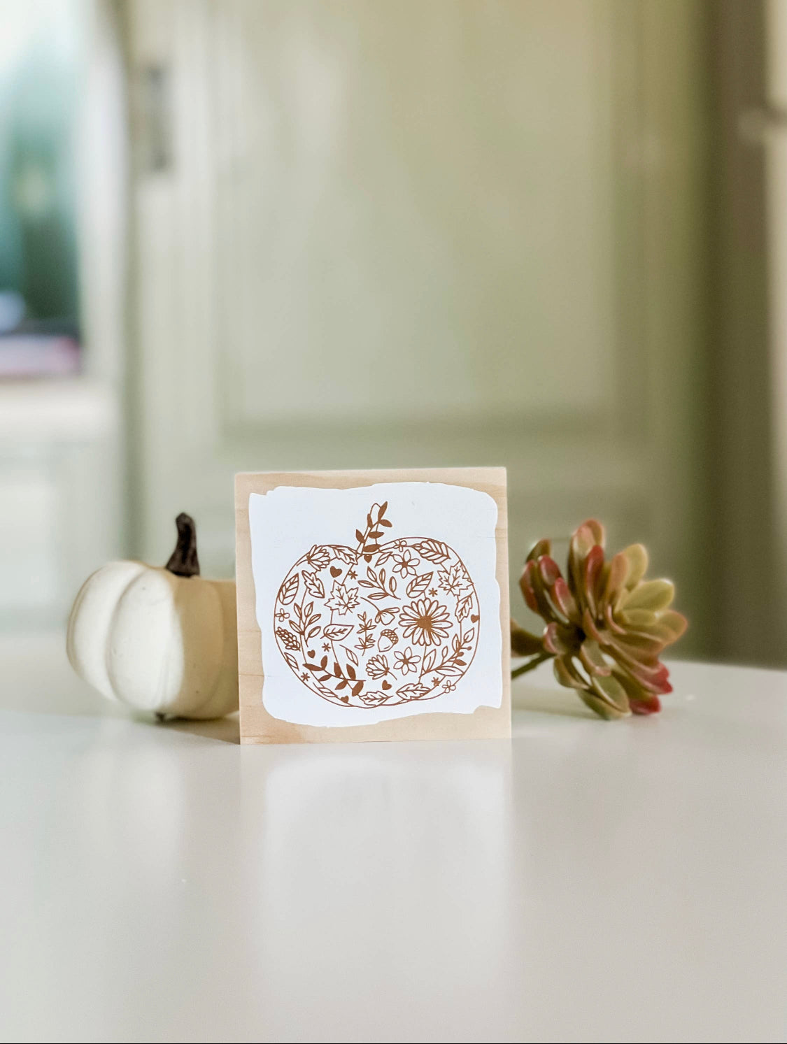 Mini Floral Pumpkin Sign