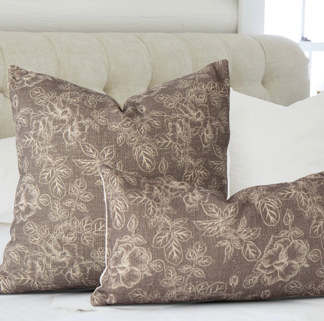 Marlowe Vintage Roses in Bloom Pillow Cover